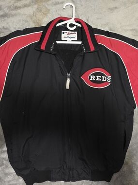 Majestic Cincinnati Reds Black & Red Zip Jacket